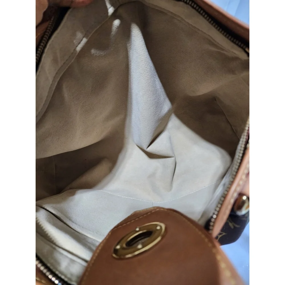 LOUIS VUITTON Monogram Boetie MM Shoulder Bag